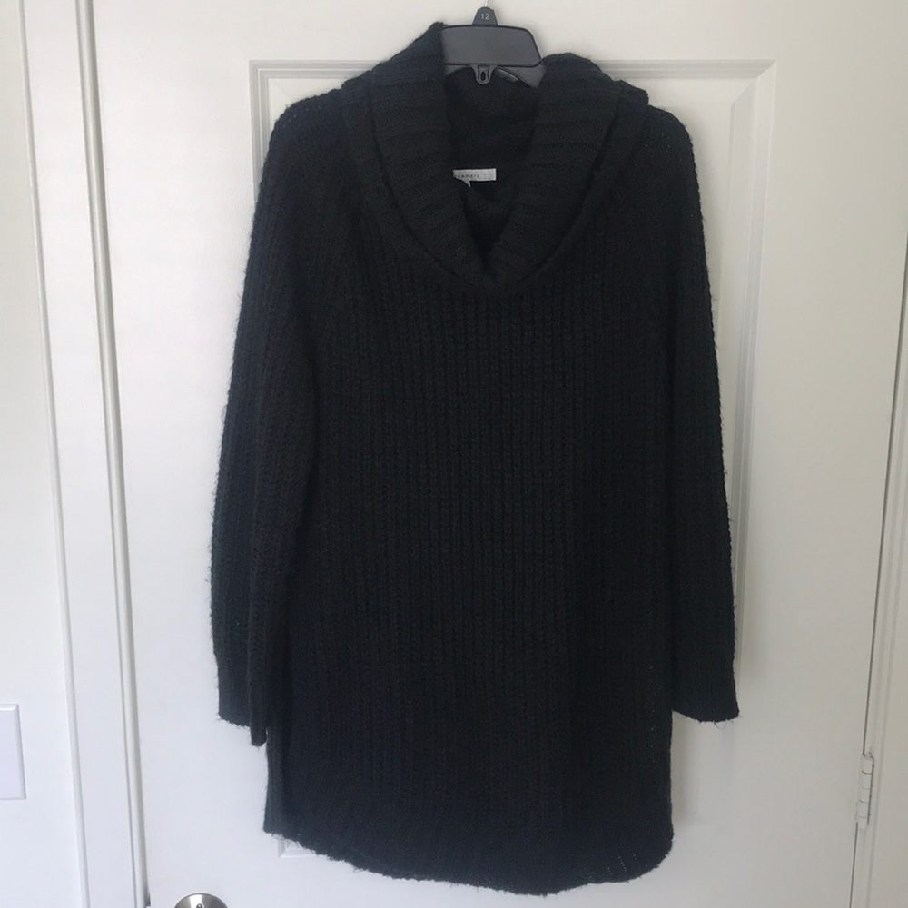 Oversized turtle neck sweater